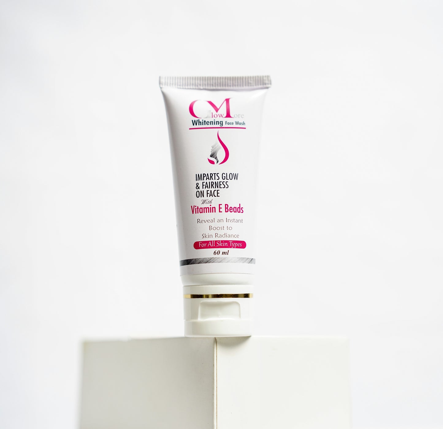 Glow More Whitening Face- Wash
